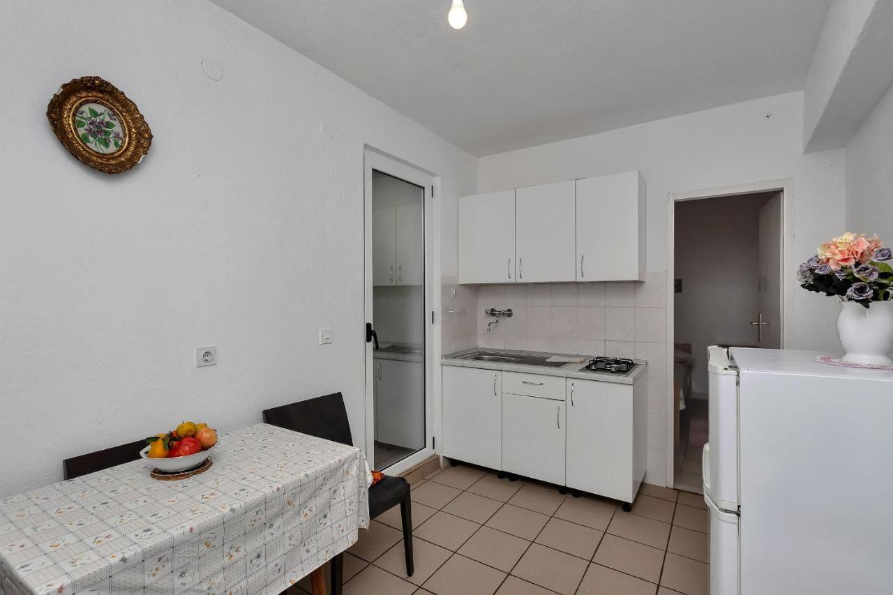 Apartments Milivoj Bogomolje Buitenkant foto