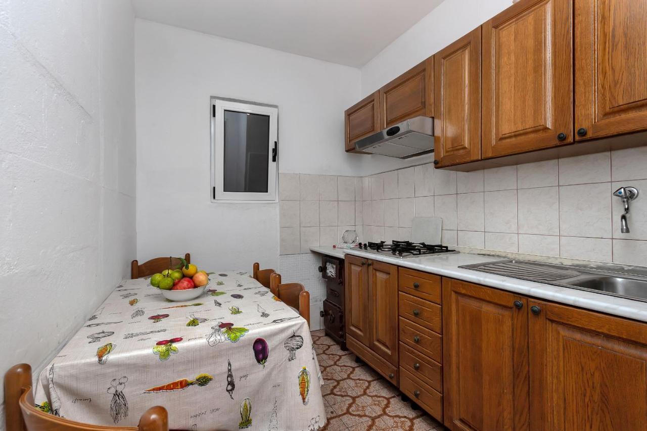 Apartments Milivoj Bogomolje Buitenkant foto