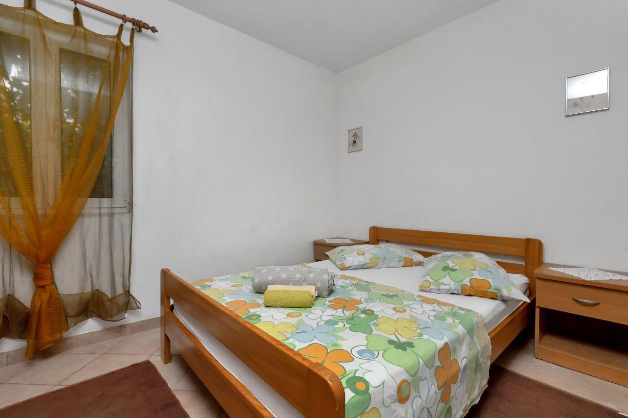 Apartments Milivoj Bogomolje Buitenkant foto