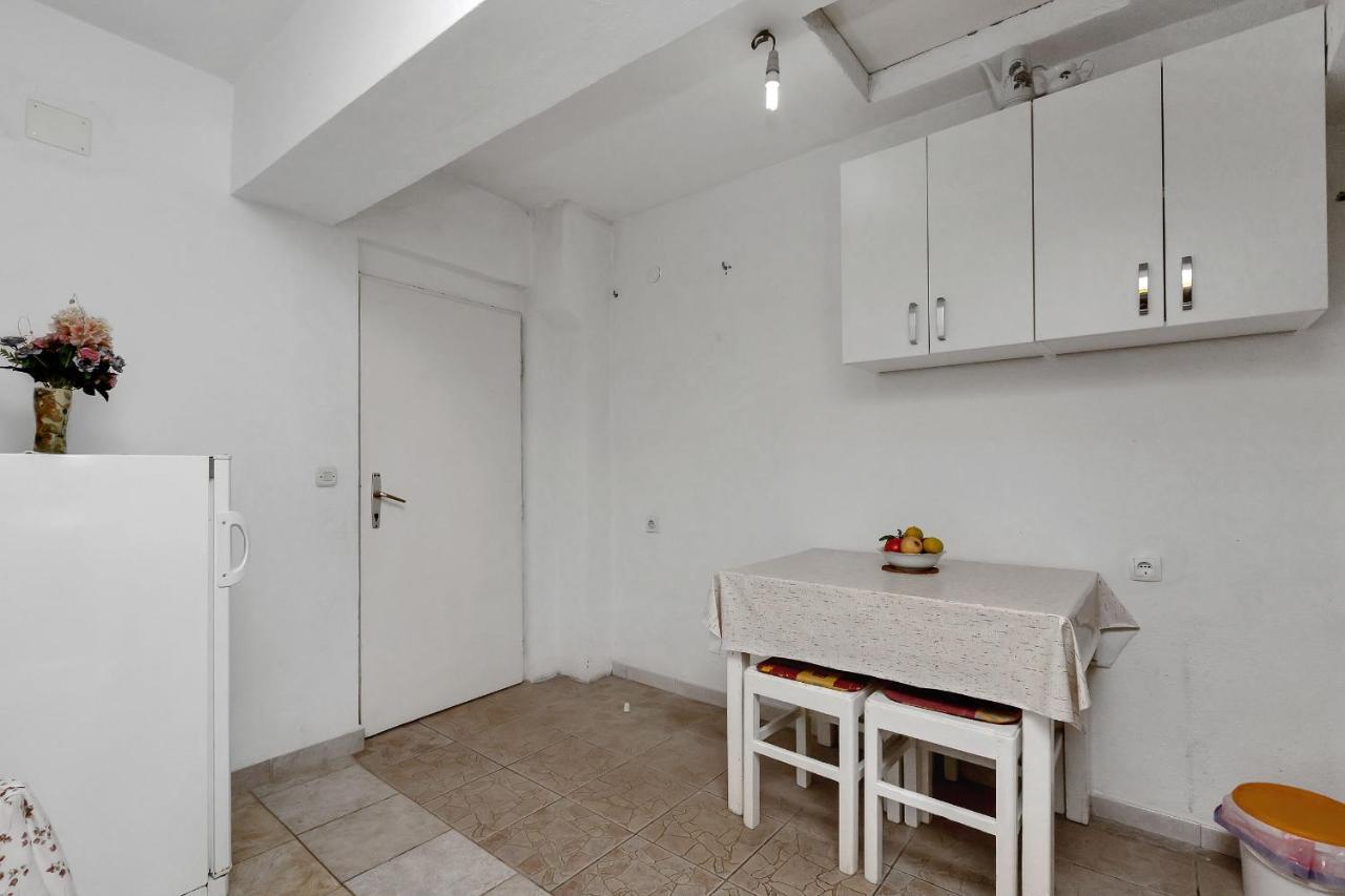 Apartments Milivoj Bogomolje Buitenkant foto