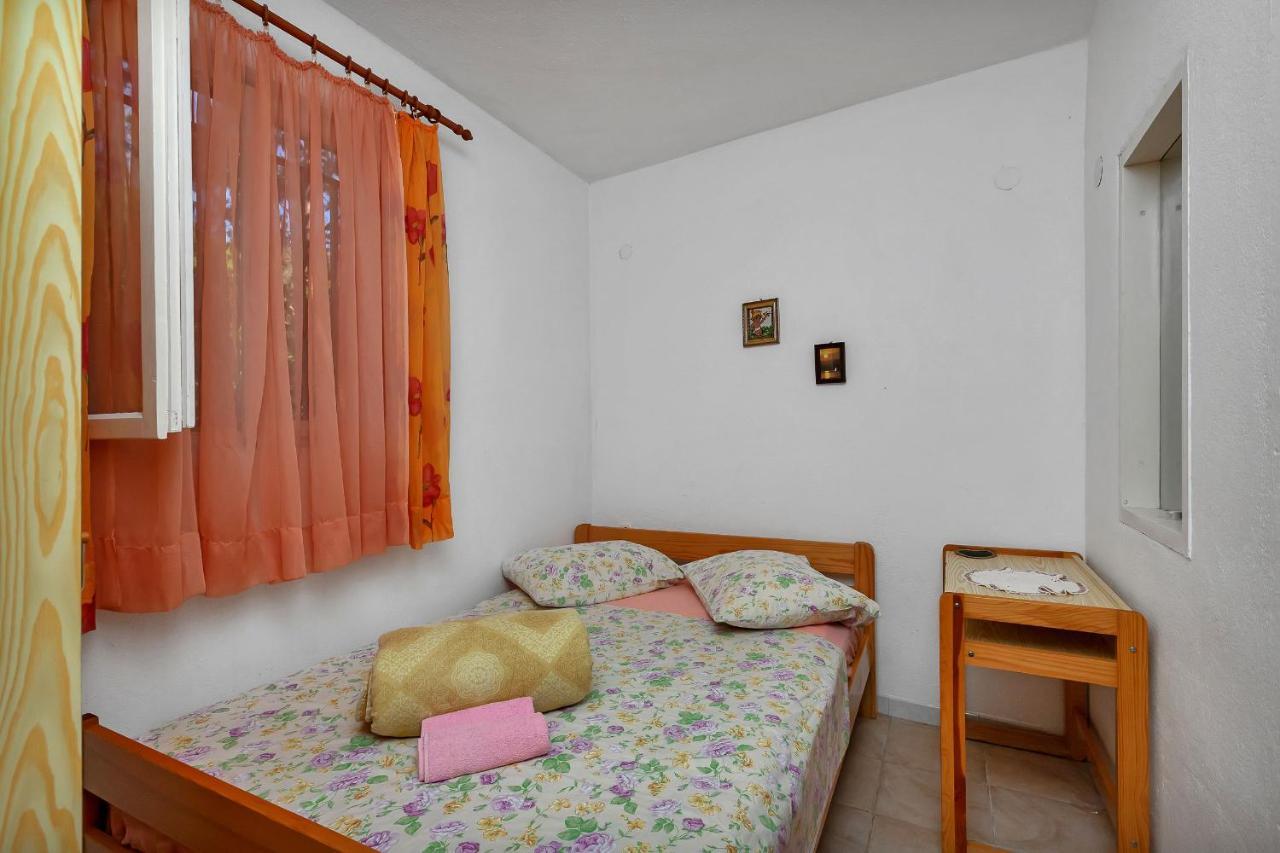 Apartments Milivoj Bogomolje Buitenkant foto